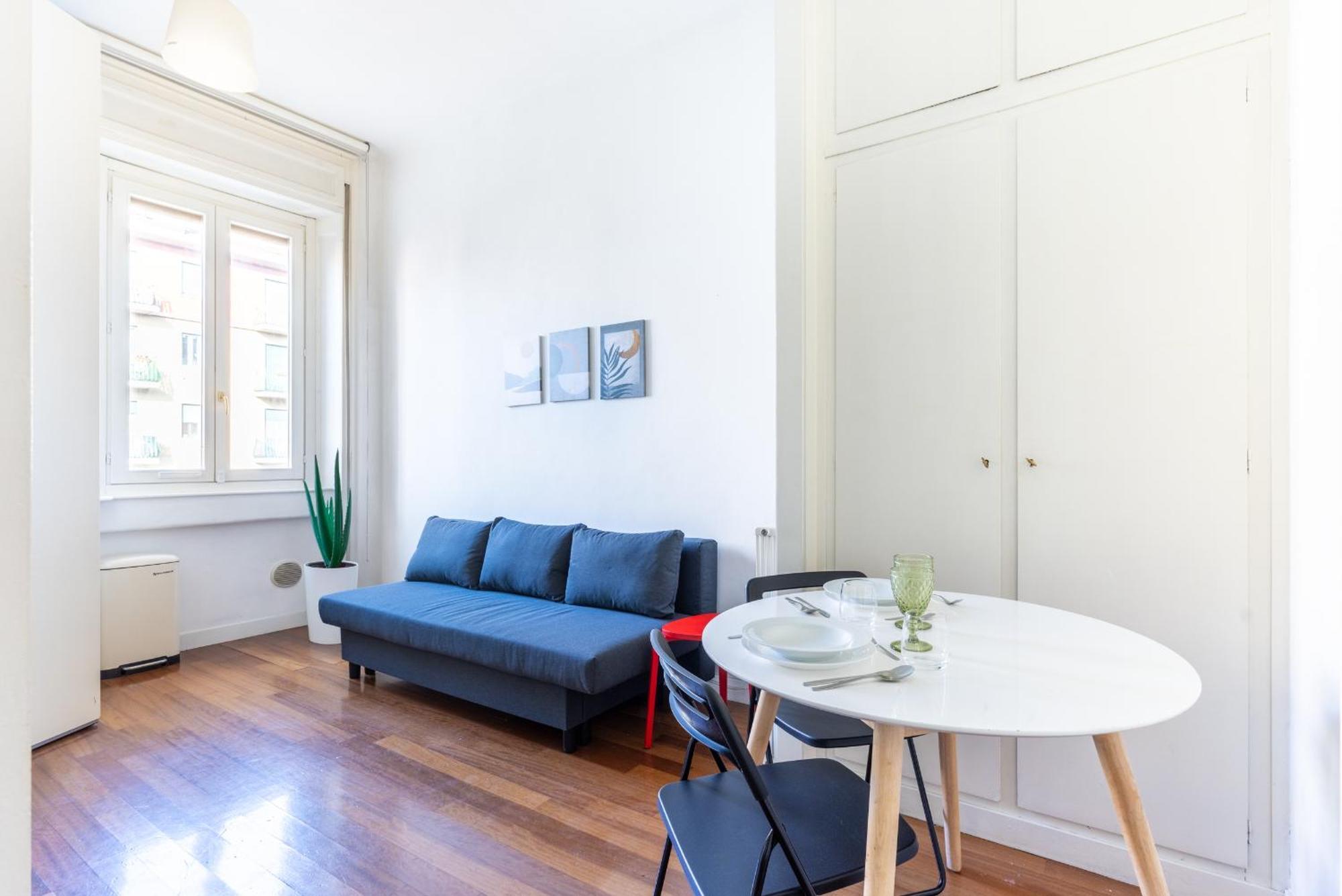 Navigli - Design With Netflix, Wi-fi, Ac